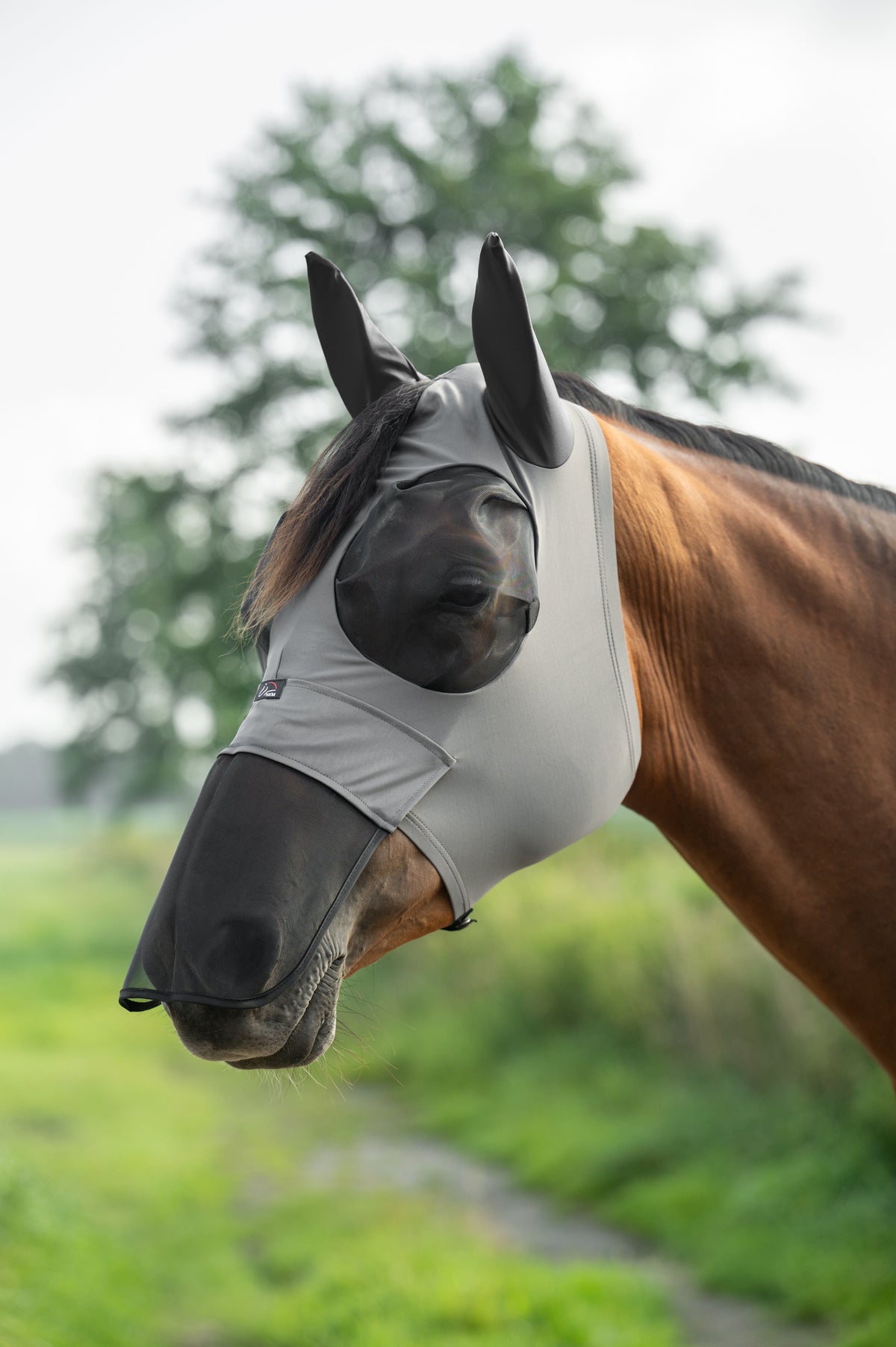 Máscara antimoscas HKM elástica con protección nasal
