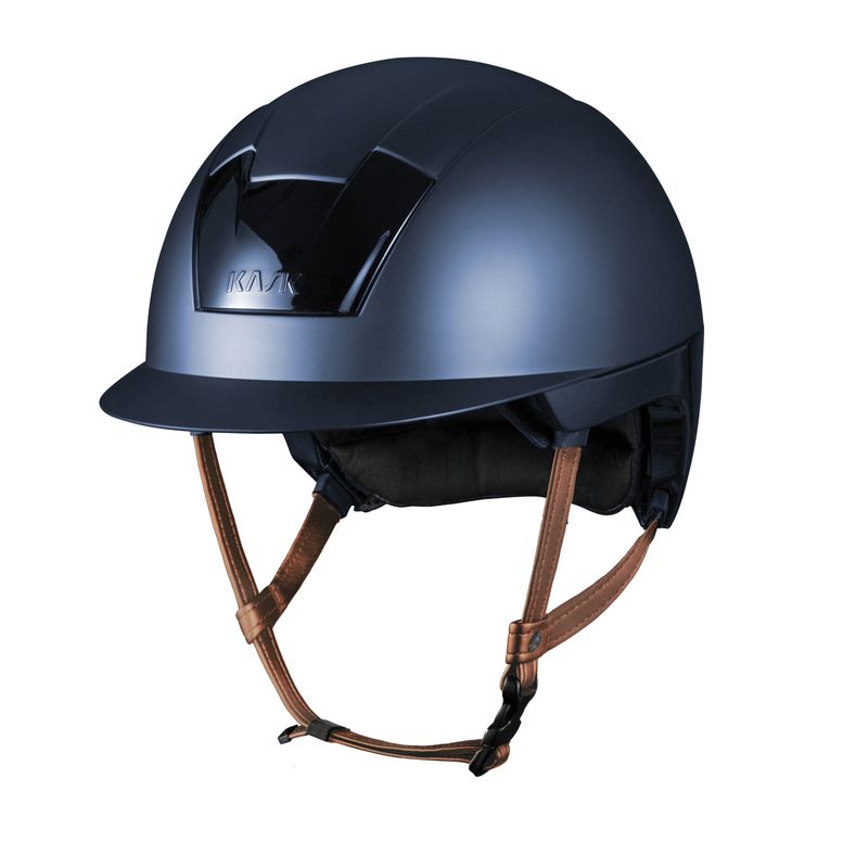 Casco Kask Kooki con barboquejo marrón