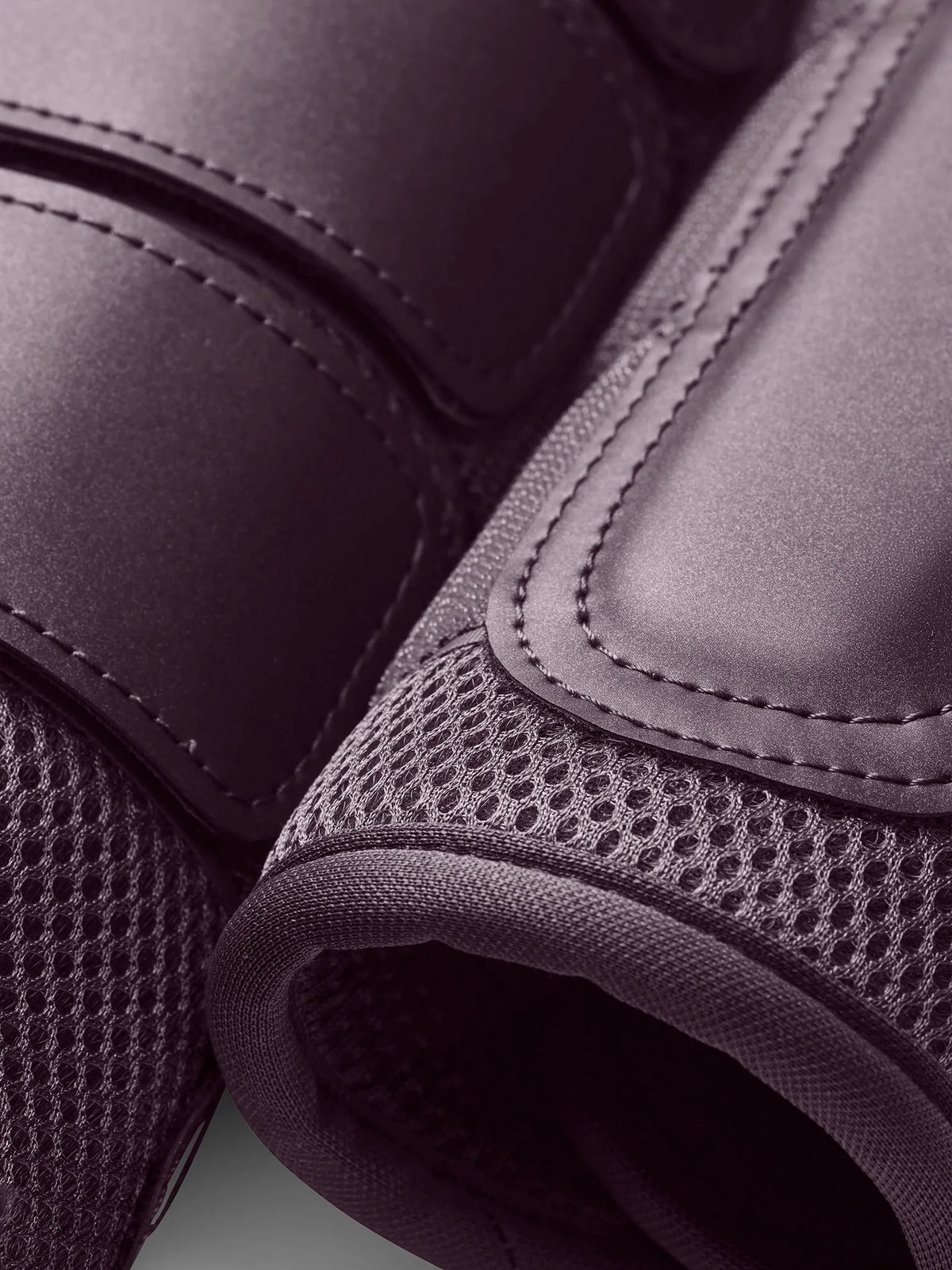 Protectores Doma Mesh Dark Violet Equestrian Stockholm