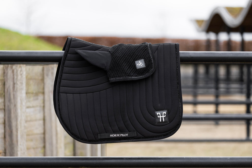 Orejera Noise-Reducing Fly/Ear Bonnet con Removable Ear Lining Horse Pilot