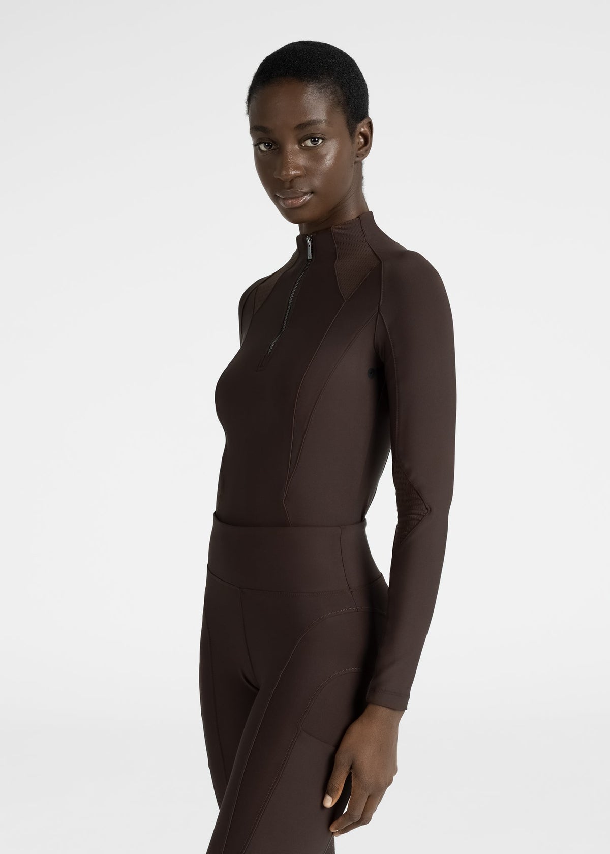 Base Layer Frame Manga Larga Maximilian Chocolate