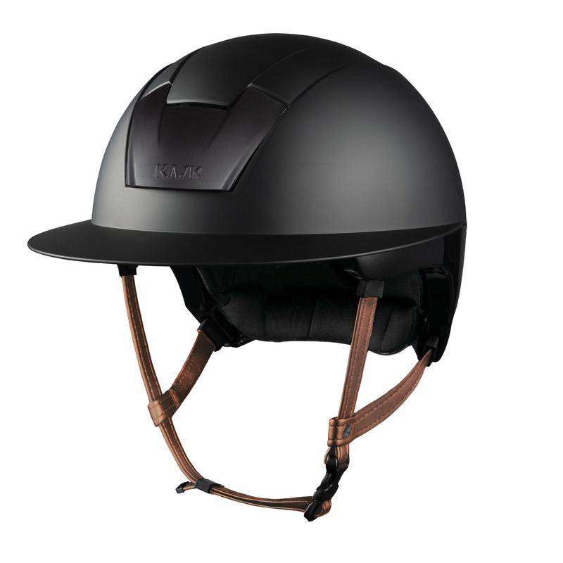 Casco Kask Kooki Lady con barboquejo marrón