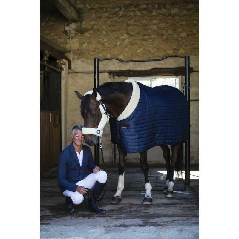 Manta de cuadra Teddy Equi-Theme forrada de borreguillo sintético