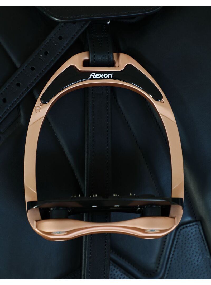 Estribo Aluminio Rose Gold Flex-on Ultra Grip Plano Rose Gold/Negro/Negro - Flex-on (2)
