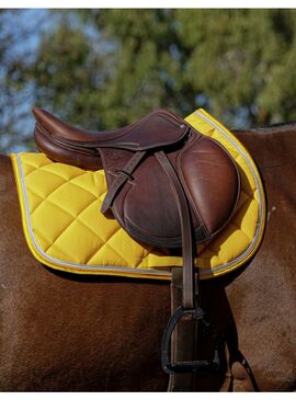 Mantilla Equithème “Classic” Amarillo