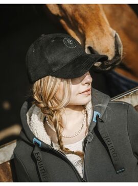 Gorra Equithème “Era” Terciopelo Negro