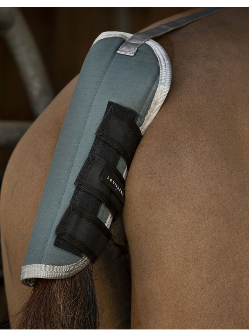 Protector de cola Equithème "Tyrex 600D" Verde
