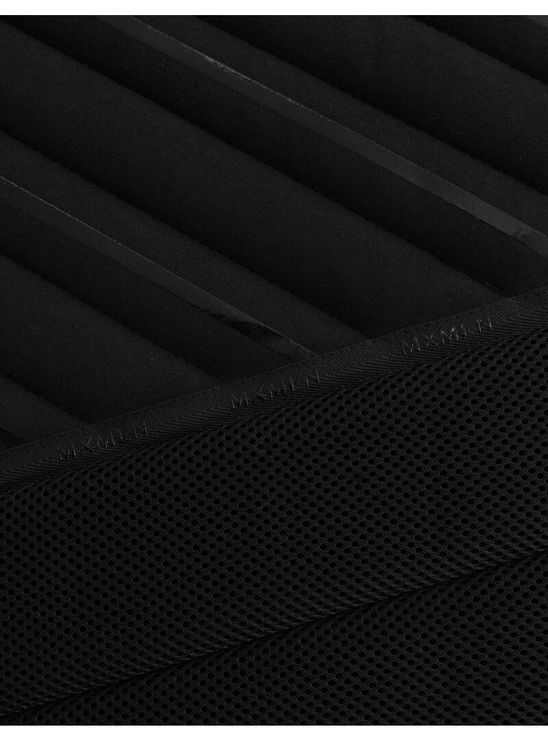 Mantilla de Salto Ego Maximilian Negro