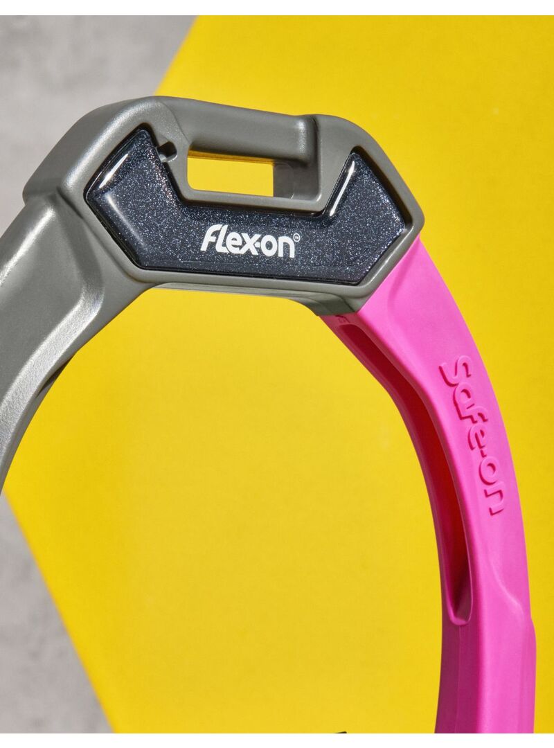 Estribo Safe-On Junior Flex-on Grip Inclinado  Gris Oscuro/Rosa/StickerBlackSilver
